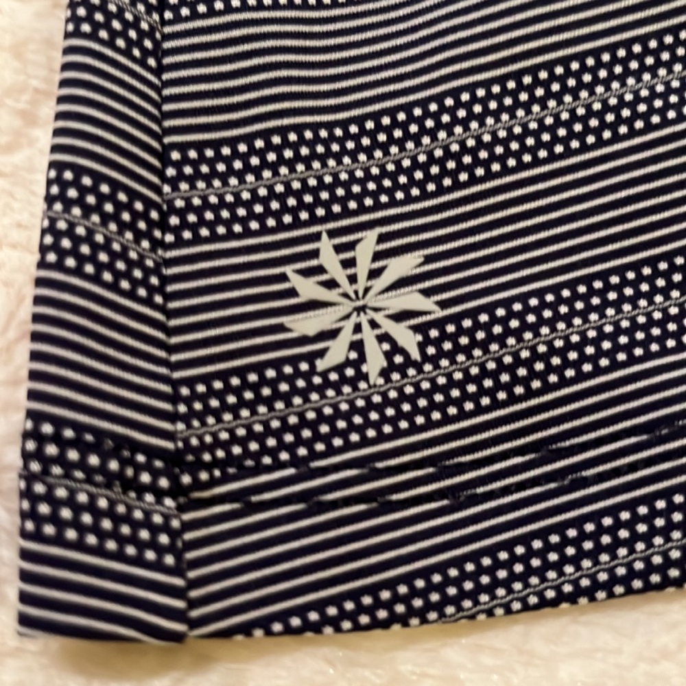 Athleta Side Tie Athletic Top Size XS - Picture 4 of 9